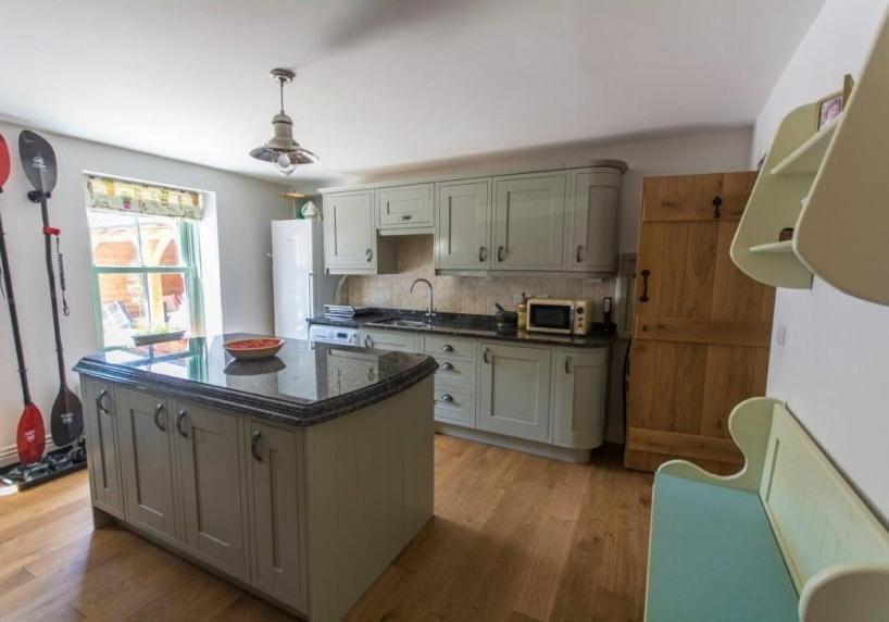 Min Y Don, Stone Cottage By The Edge Of The Sea, Llangrannog Extérieur photo
